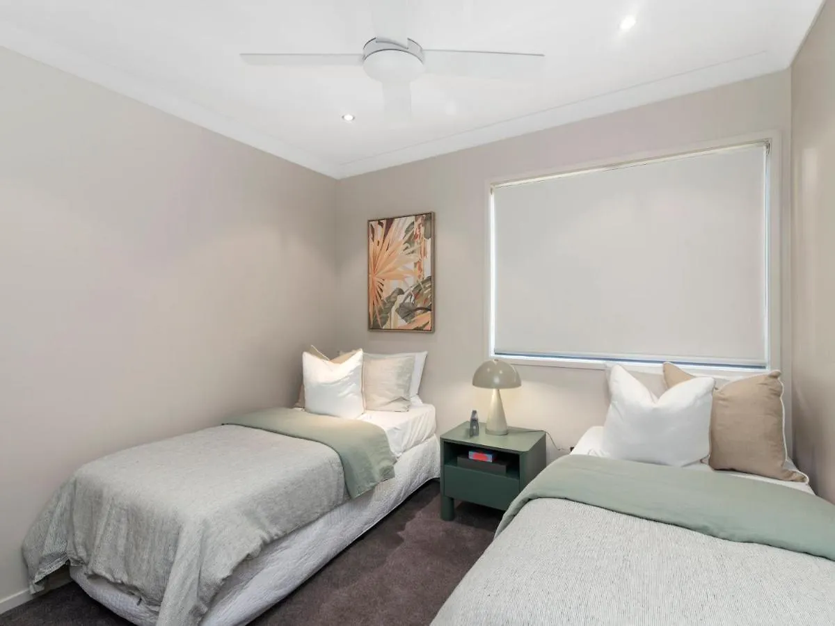 Holiday home Currumbin Beachfront Haven Gold Coast Australia